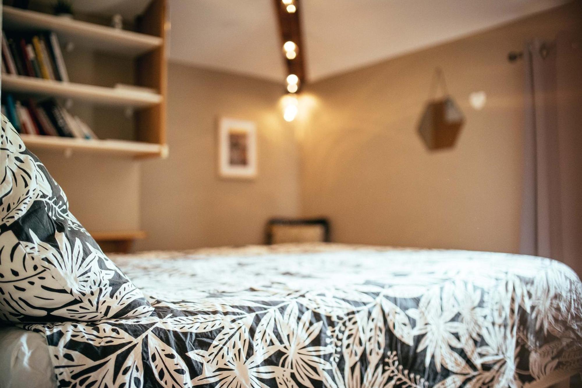Duplex Chaleureux Au Calme Apartment