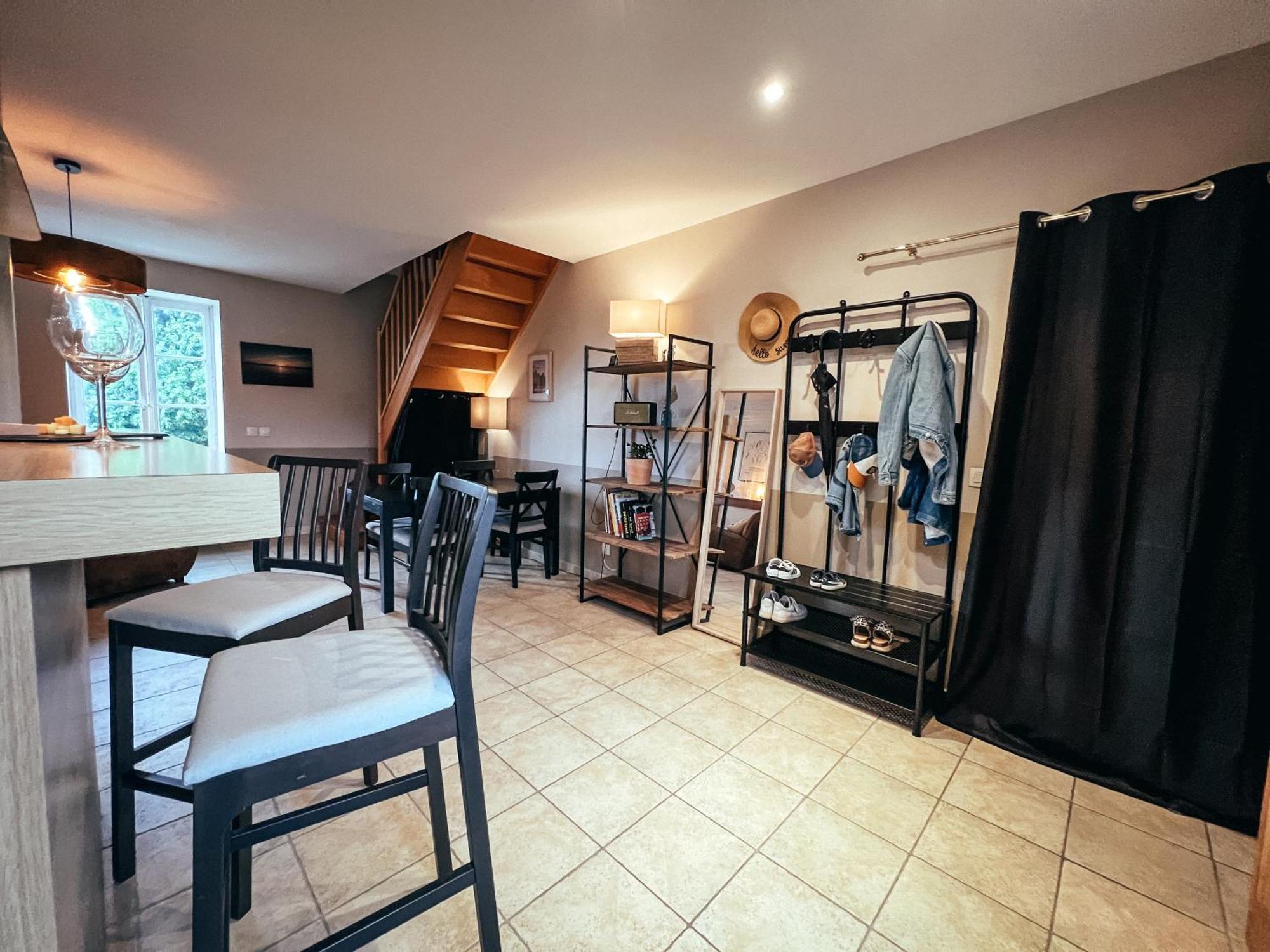 Apartment Duplex Chaleureux Au Calme